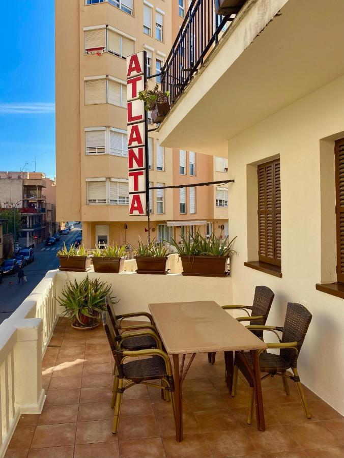 Hostal Atlanta El Arenal  Exterior photo