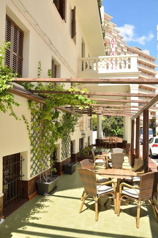 Hostal Atlanta El Arenal  Exterior photo
